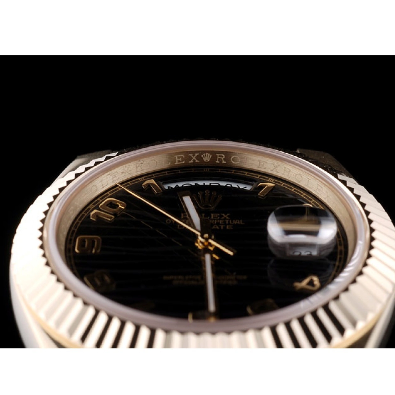 Good copy rolex watches Stainless Steel Gold Rolex Dial Patterned Black DayDate Strap 41980 0815